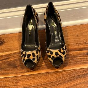 Leopard print platform heels